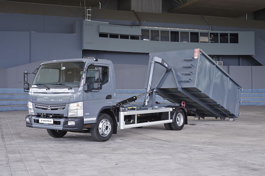 Fuso Abrollcontainer